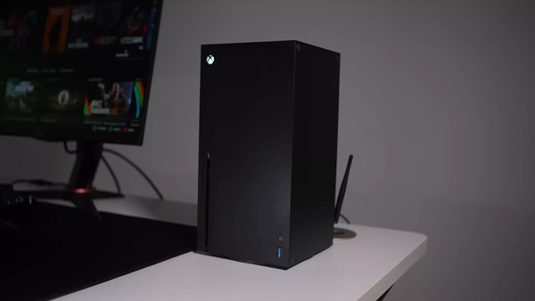 tamakin-tapahtui-xbox-series-x-muutettiin-windows-tietokoneeksi-1