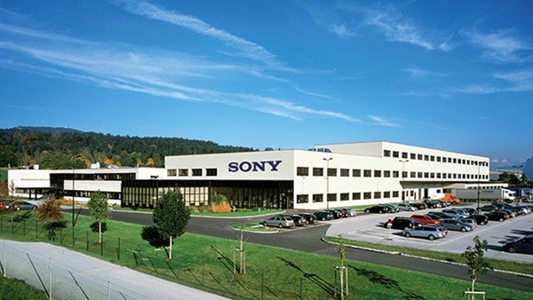 sony-on-aloittanut-levyfabrikkansa-muuttamisen-itavallassa-1